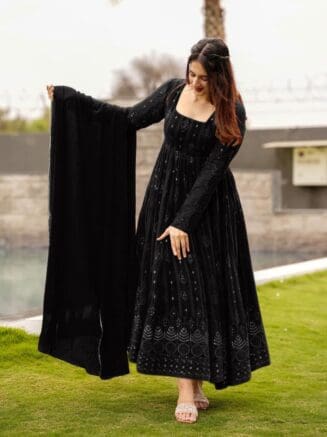 black anarkali kurta set