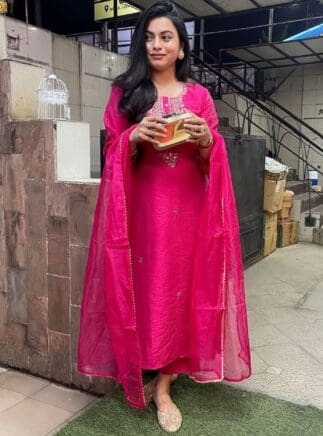 kurta pent dupatta set for women