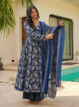 anarkali flared kurti pant dupatta set