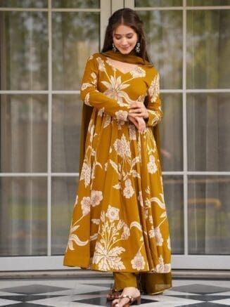 Mehndi Kurta Set For Women