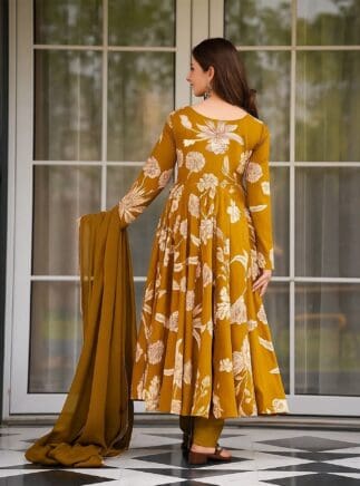 Mehndi Kurta Set For Women